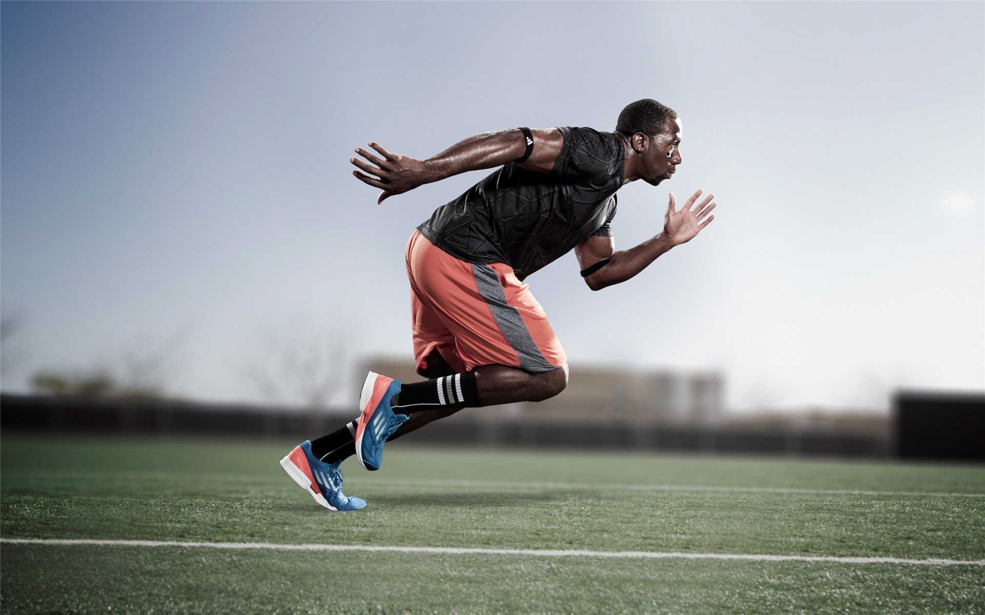 CS2火力全开枪战操作极致精彩，csgo开枪火焰参数