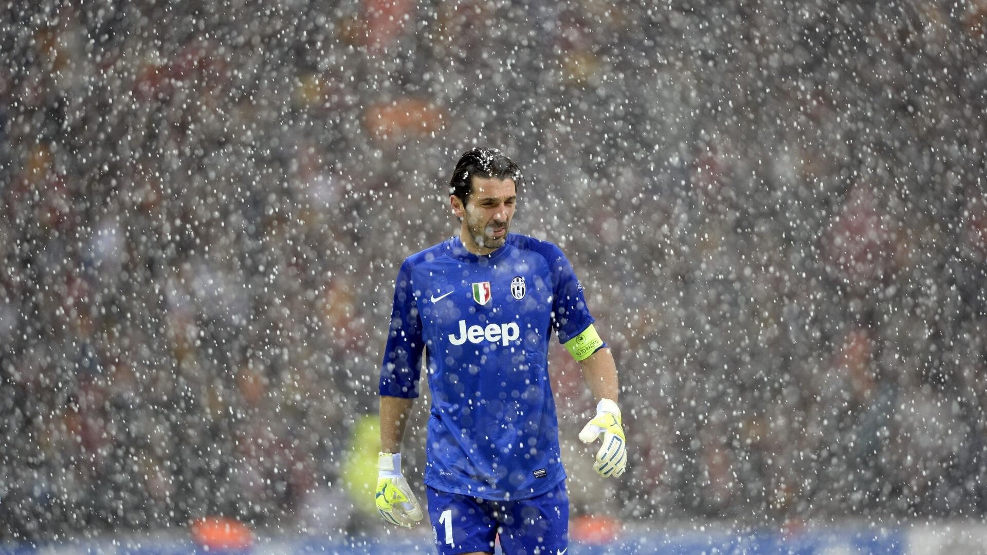 时隔183天!全红婵再现水花消失术,动作干净利落,肉眼可见的瘦了